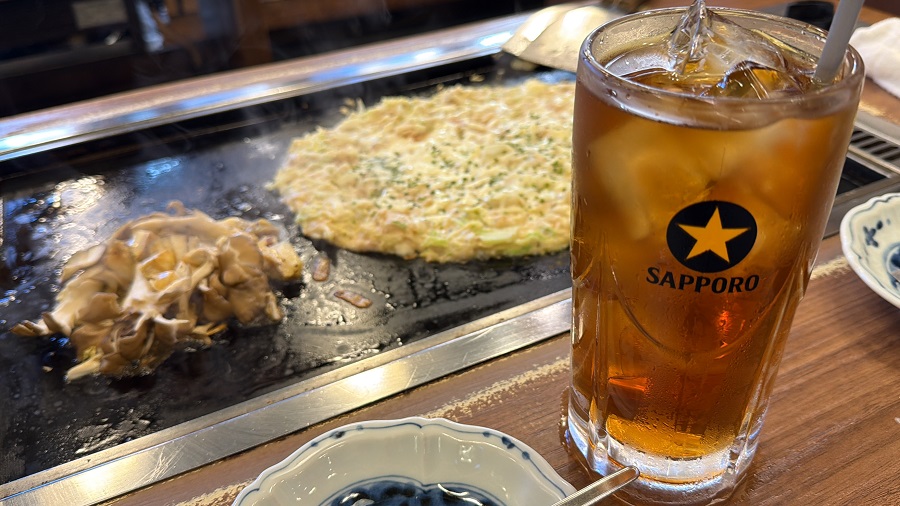 烏龍茶ともんじゃ焼き